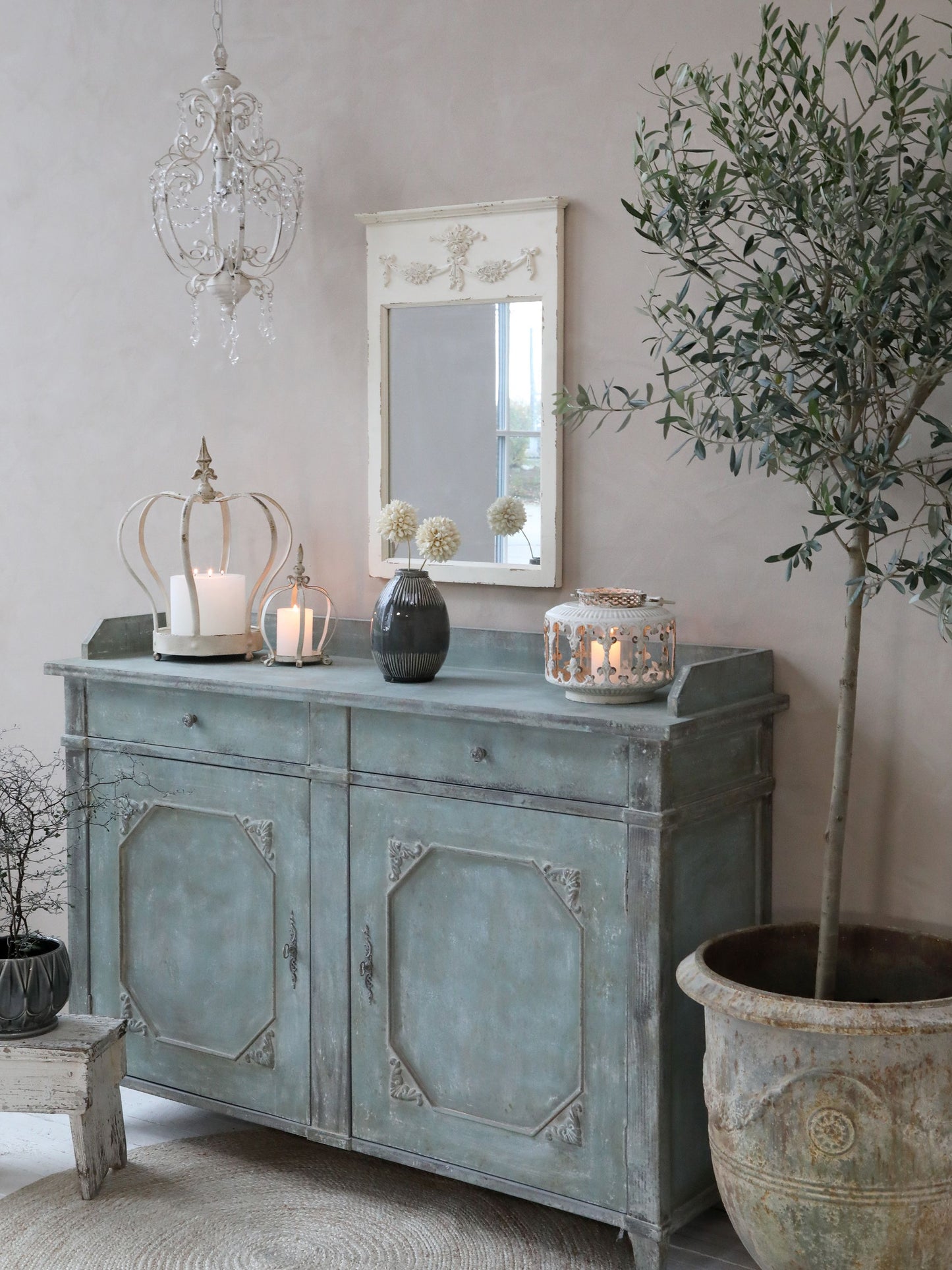 Chic Antique Skänk m. 2 dörrar och 2 lådor antik opal