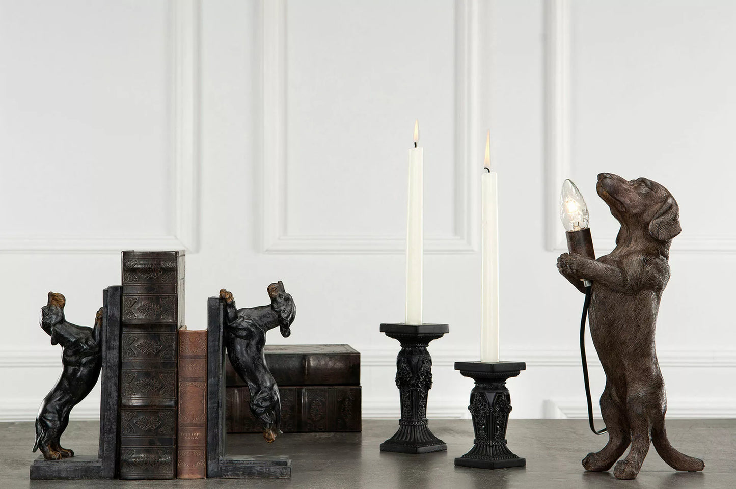 Bordslampa Figur Tax Brun Poly