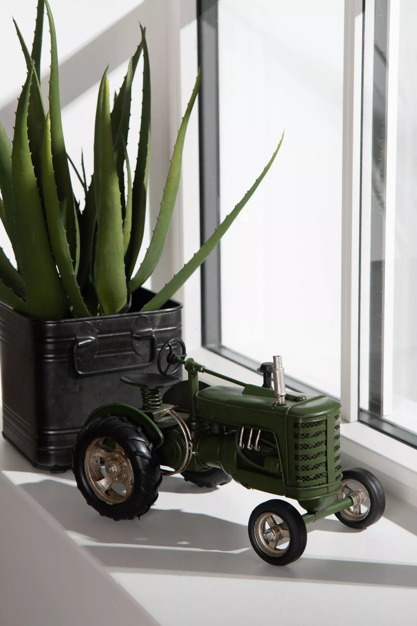 Dekoration Metalldekoration Traktor Metall 25x14,5x16cm