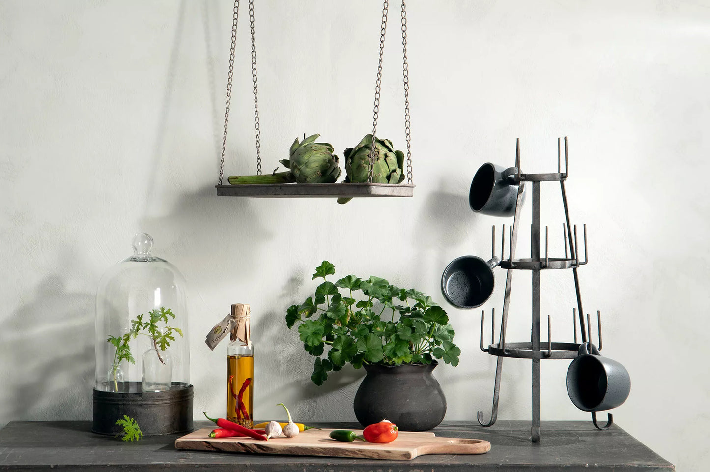 Hängande hylla med låg kant - antikgrå HH