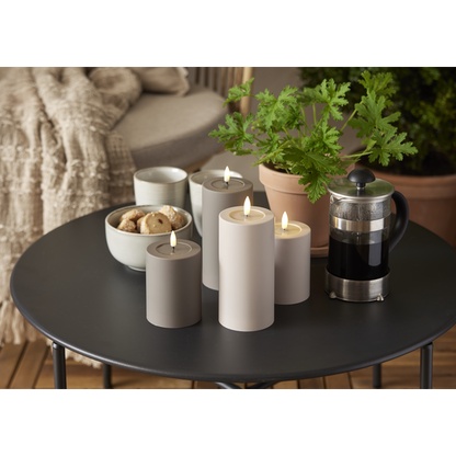 Batteridrivet LED Blockljus UTOMHUS Flamme Soft Beige 17,5 cm