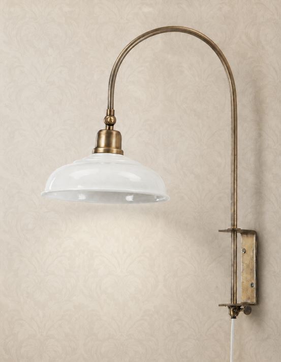 Vägglampa Noa Emalj Shell 20x24 48cm HH