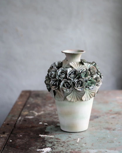 Dekorativ Vas Ofelia Blommig Grön Ø21x30cm Metall