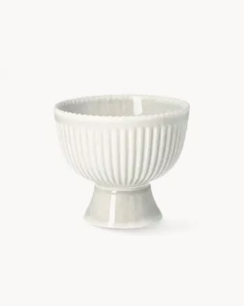 Köksservis Skål på fot Ø15x13cm Shell