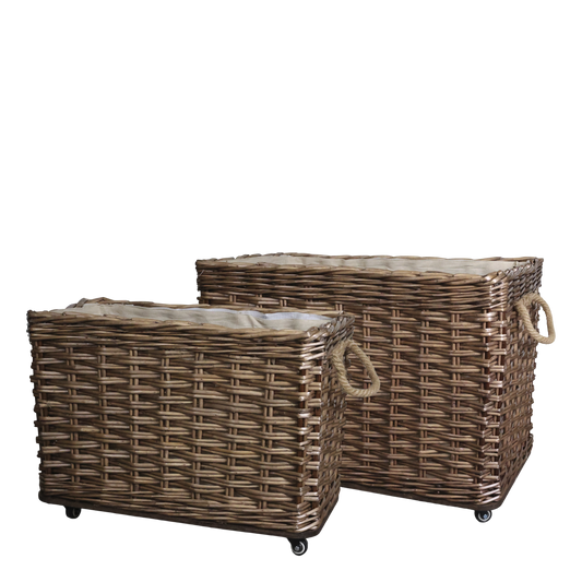 Chic Antique DIV Fransk korg med hjul set om 2 I lager Juli 2026