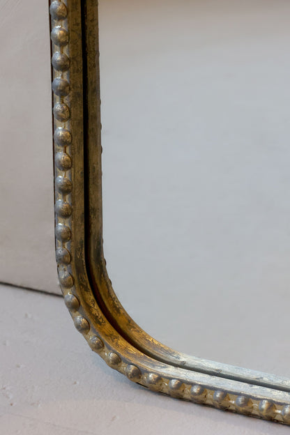 Väggspegel med rosett H95/L56/B4 cm I lager Augusti 2026