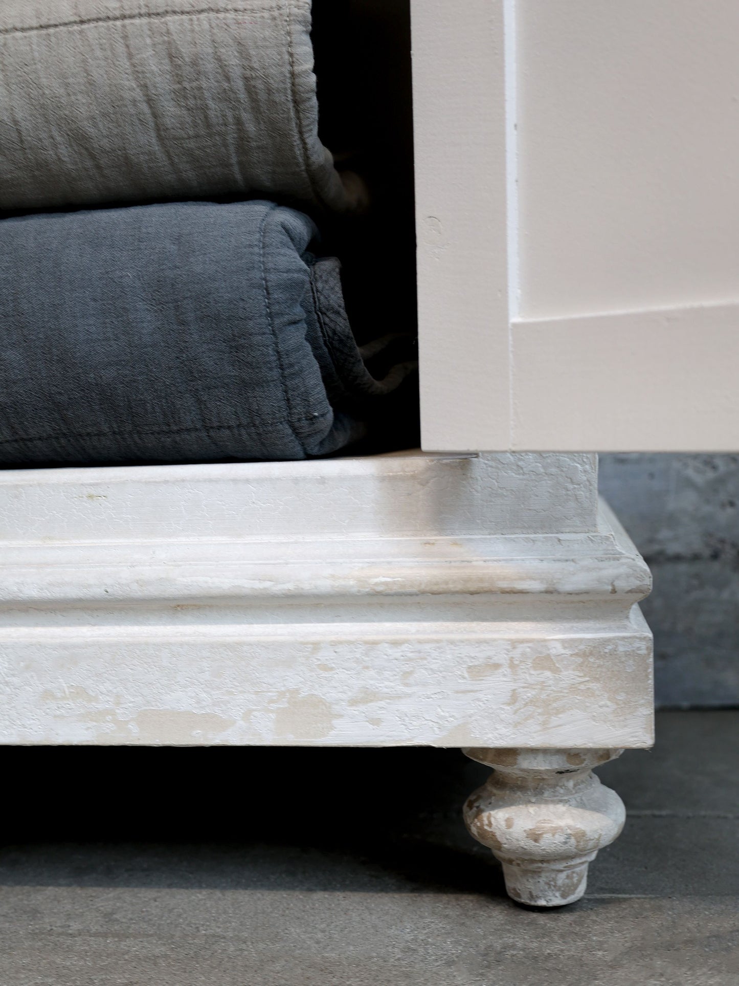 Chic Antique Vitrinskåp H173/L66/B37,5 cm antik vit