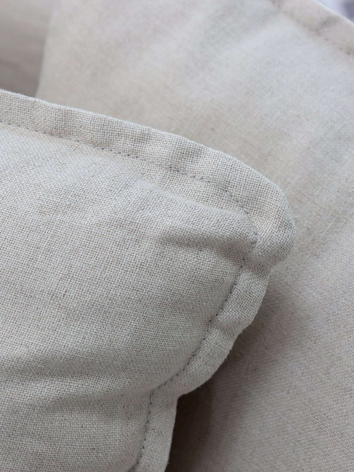Chic Antique Fåtölj Soffa i lin med 5 kuddar