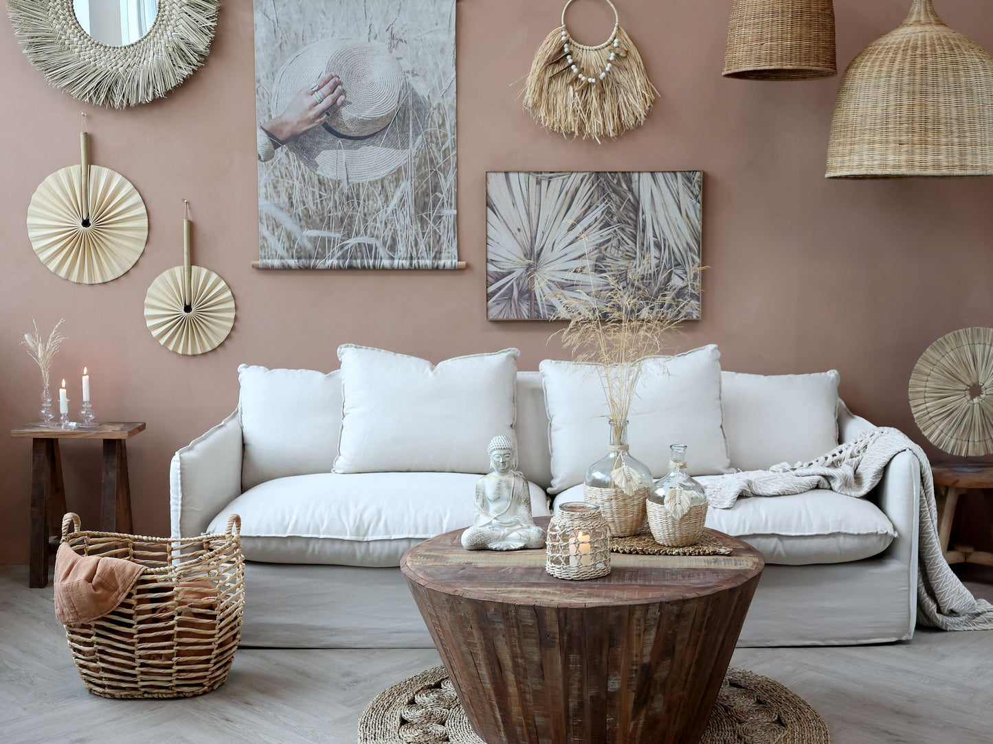 Chic Antique Fåtölj Soffa i lin med 5 kuddar