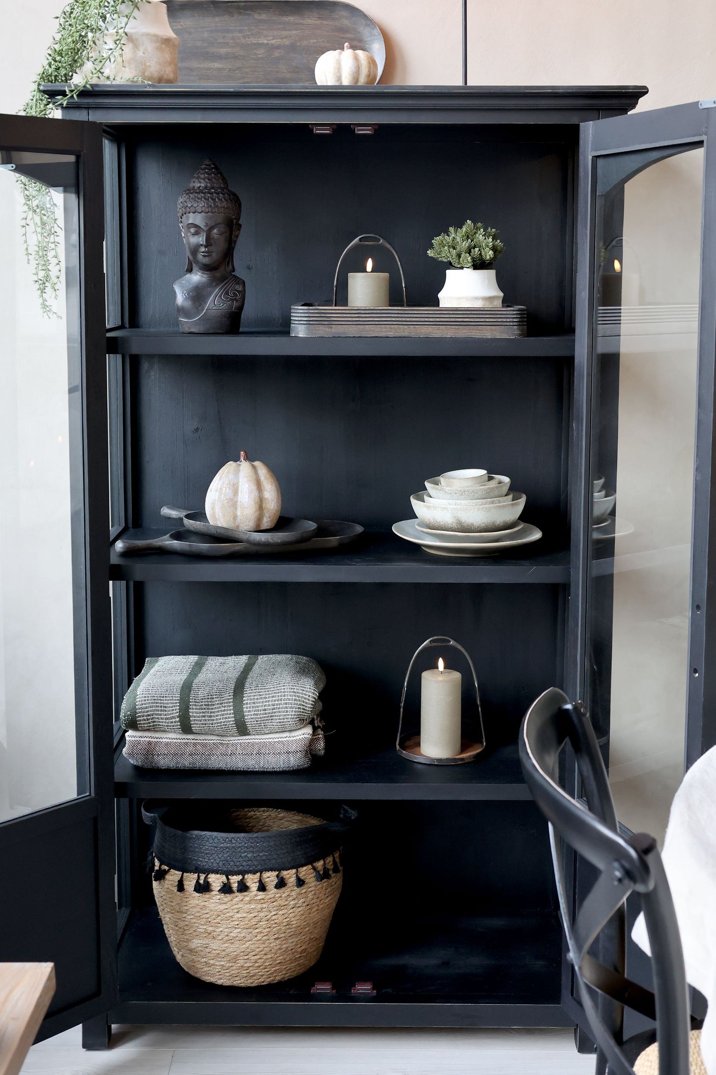 Chic Antique Vitrinskåp med glasdörrar och hyllor H170/L97/B41 cm