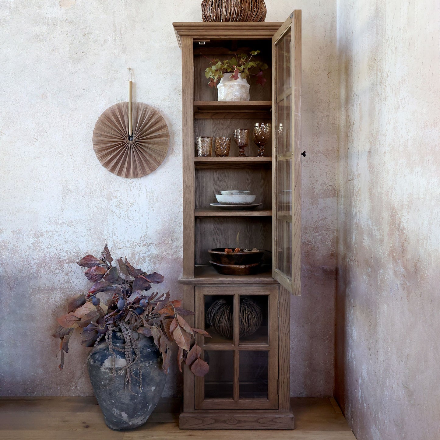 Chic Antique Vitrinskåp Marseille med 2 dörrar och hyllor H196/L60/B40 cm Natur