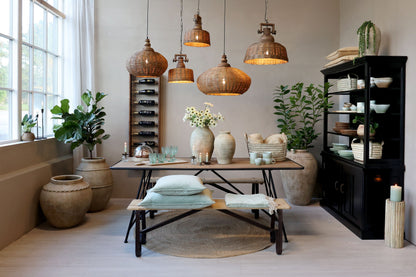 Chic Antique Hylla Marseille med 4 hyllor och 2 dörrar Svart