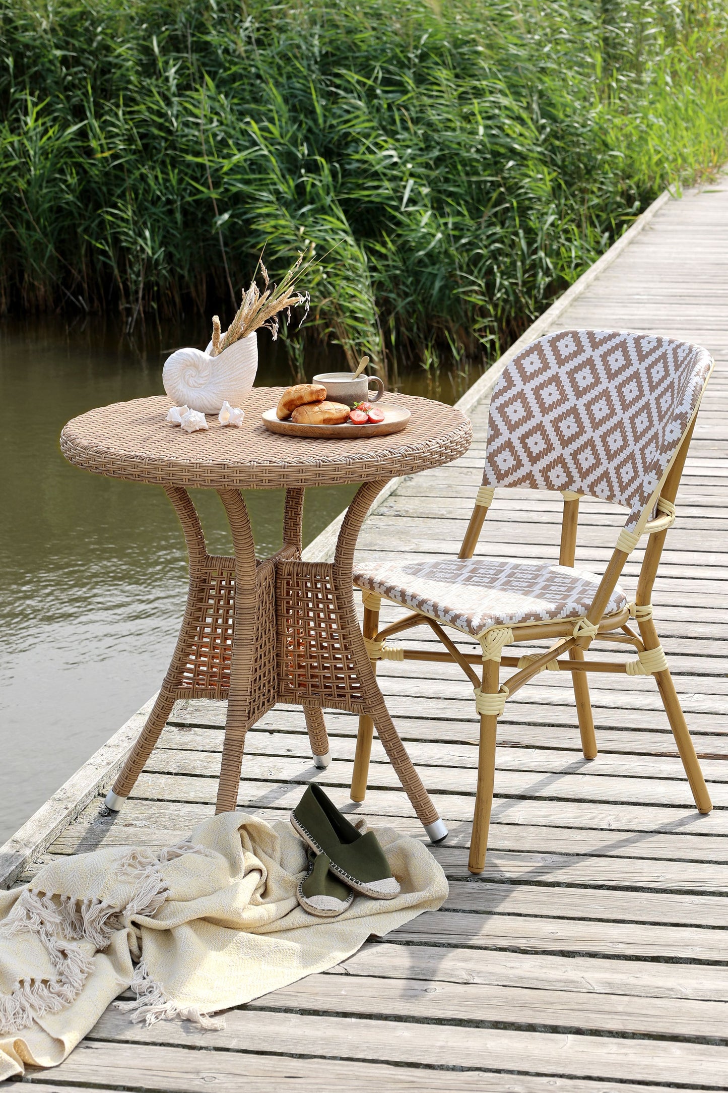 Chic Antique Utemöbler 2-pack flätad stol La Rochelle Bistro creme/latte