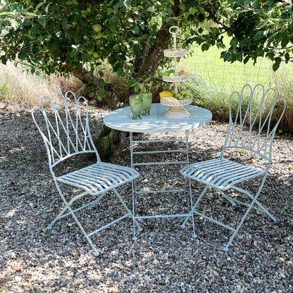 Chic Antique Utemöbler Cafésätt med 2 stolar och 1 bord sky blue