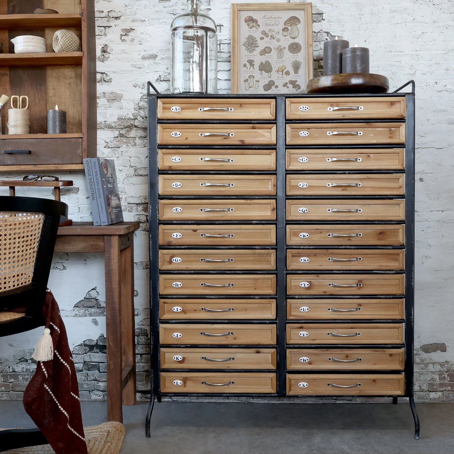 Chic Antique Byrå med 24 lådor H129/L97,5/B36,5 cm