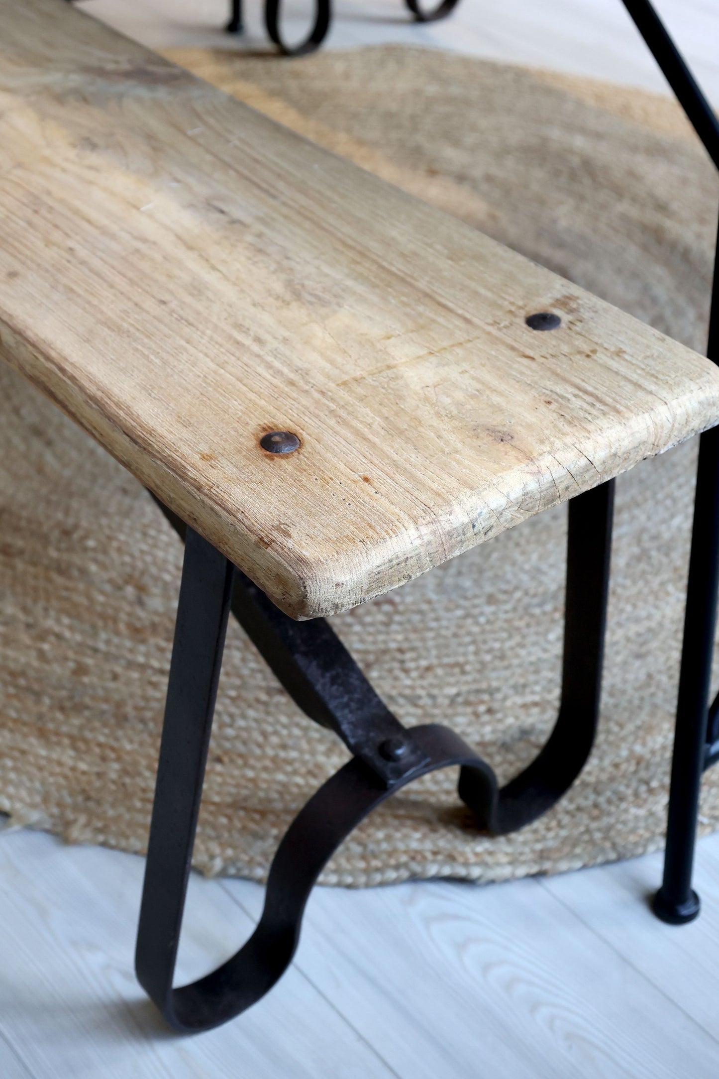 Chic Antique DIV Bänk med järnben Återvunnet trä