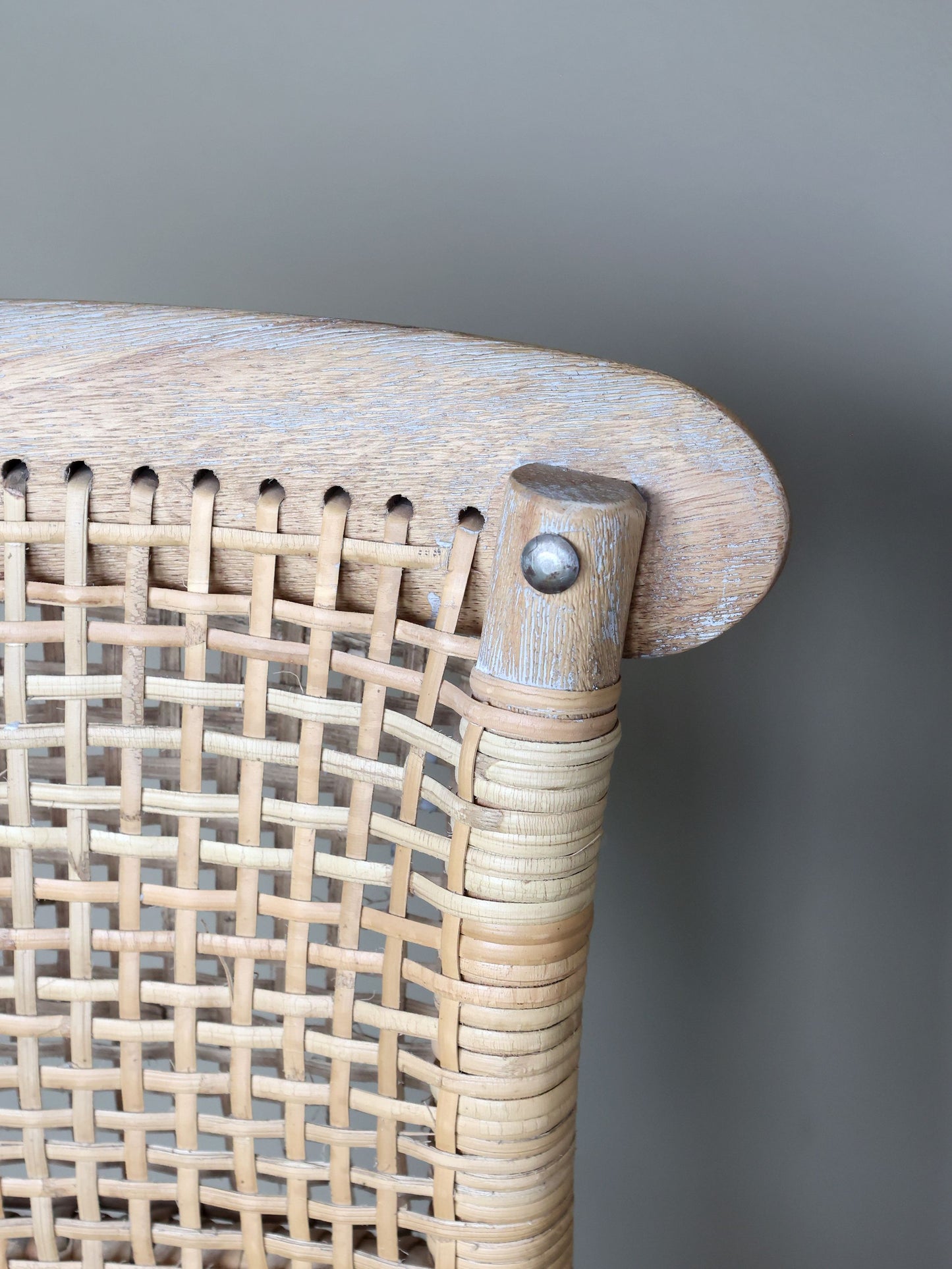 Chic Antique Stol Fransk barstol med flätat säte och rygg H92 cm