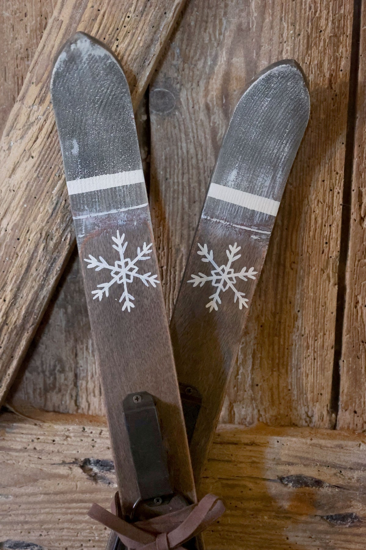 Jul div. Vintage skidor som dekoration 60 cm