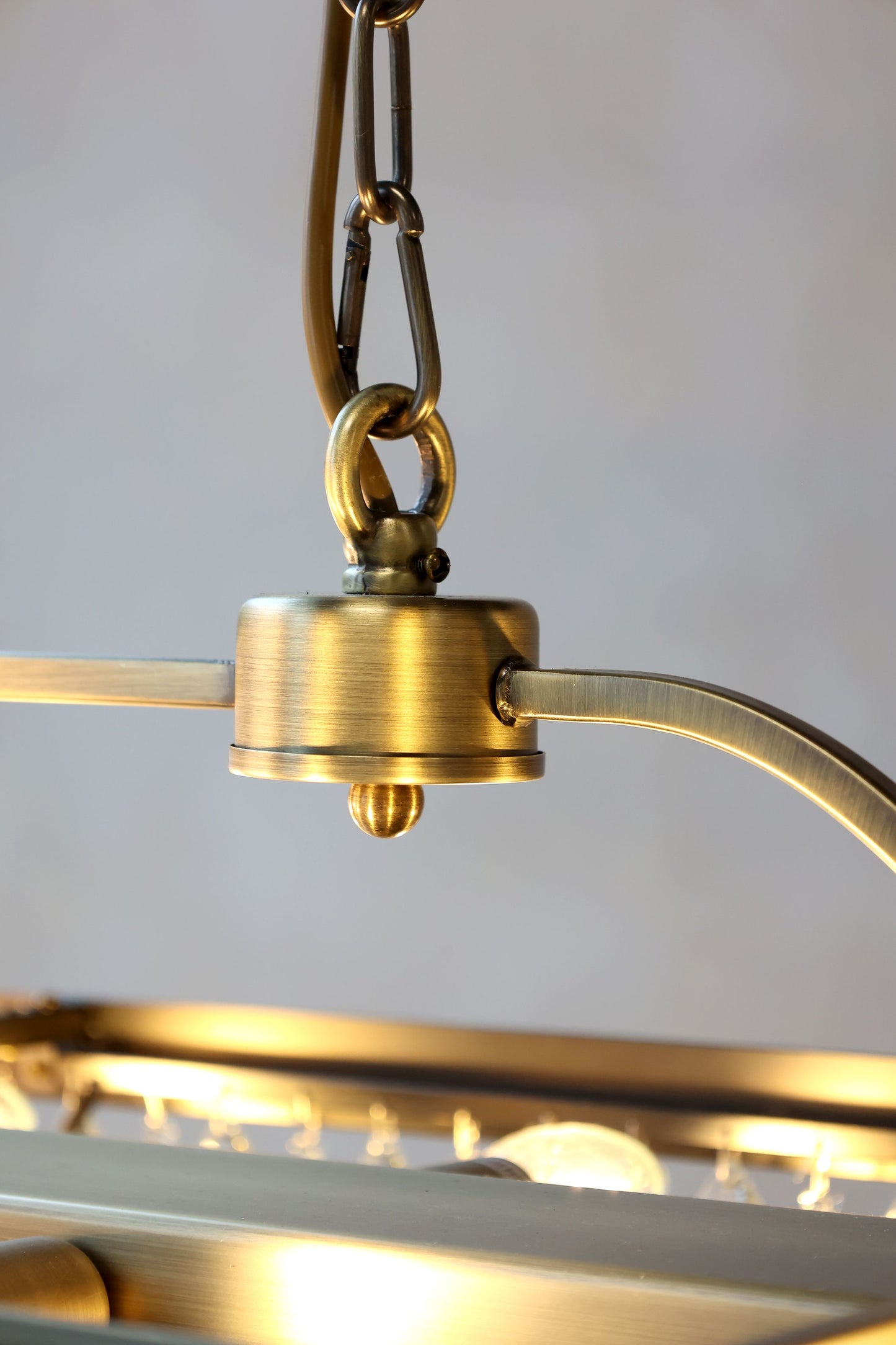 Chic Antique Lampa Versailles Ljuskrona med droppformade glasprismor 40x120x40 cm
