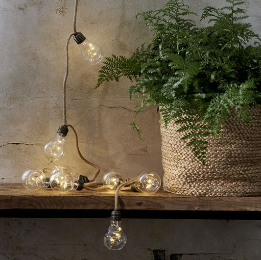 Div. belysning Ljusslinga med 10 LED ljus och kabel med juterep