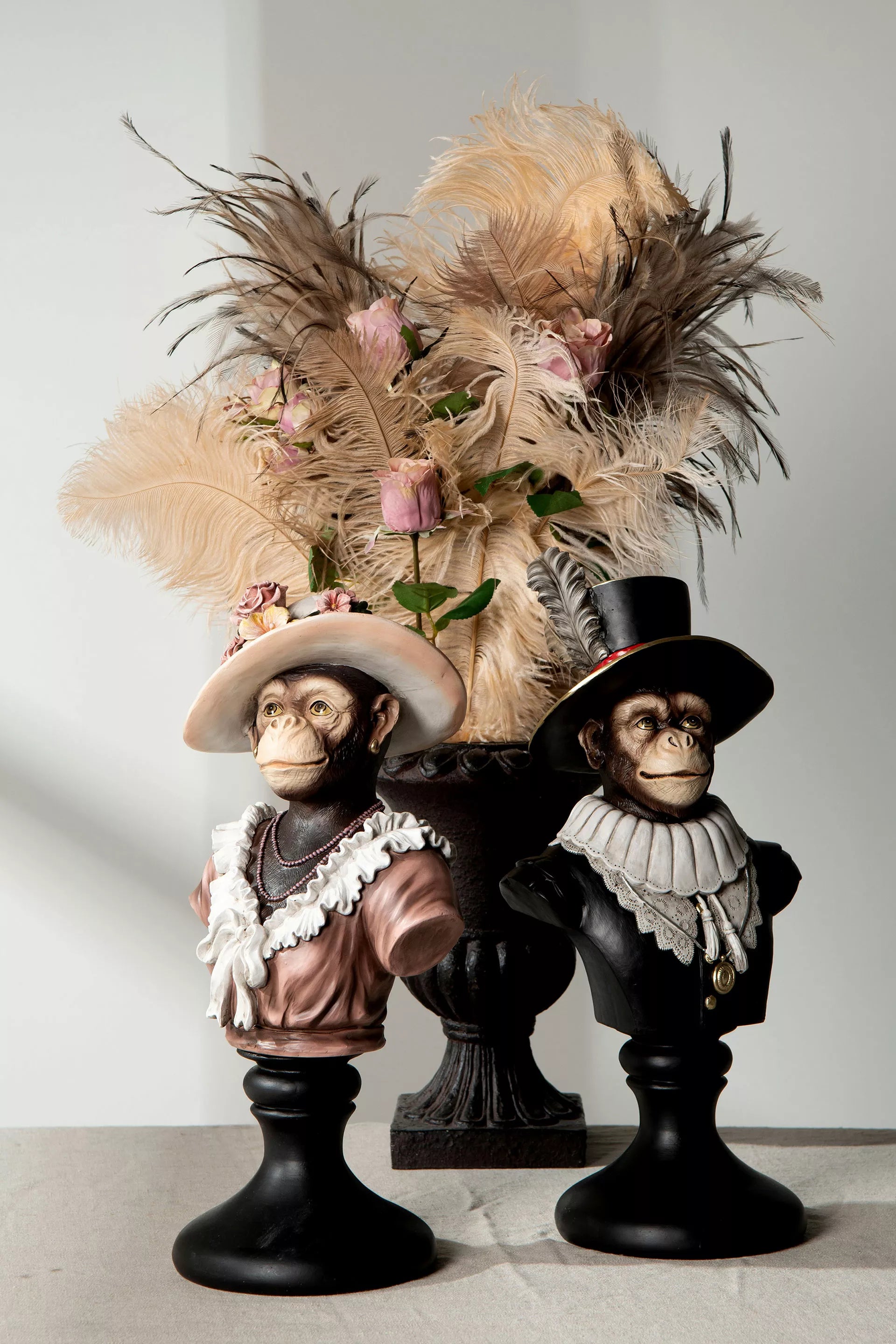 Dekoration Figur Apa Byst Herr Poly 20x15x43cm I lager: Vecka  8