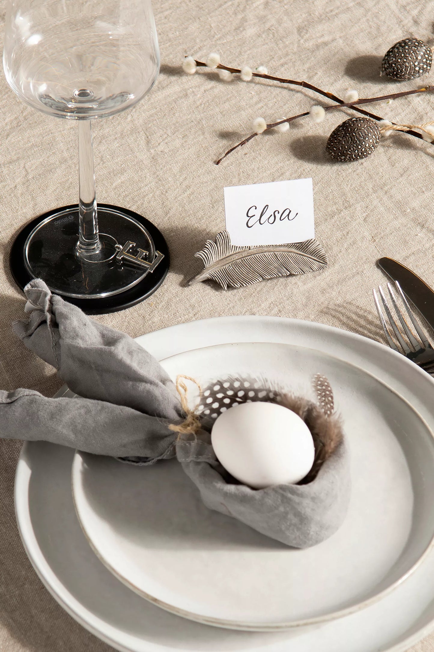 Påskdekoration Ägg Prick Fjäder Mini Häng 3x4cm 12-pack