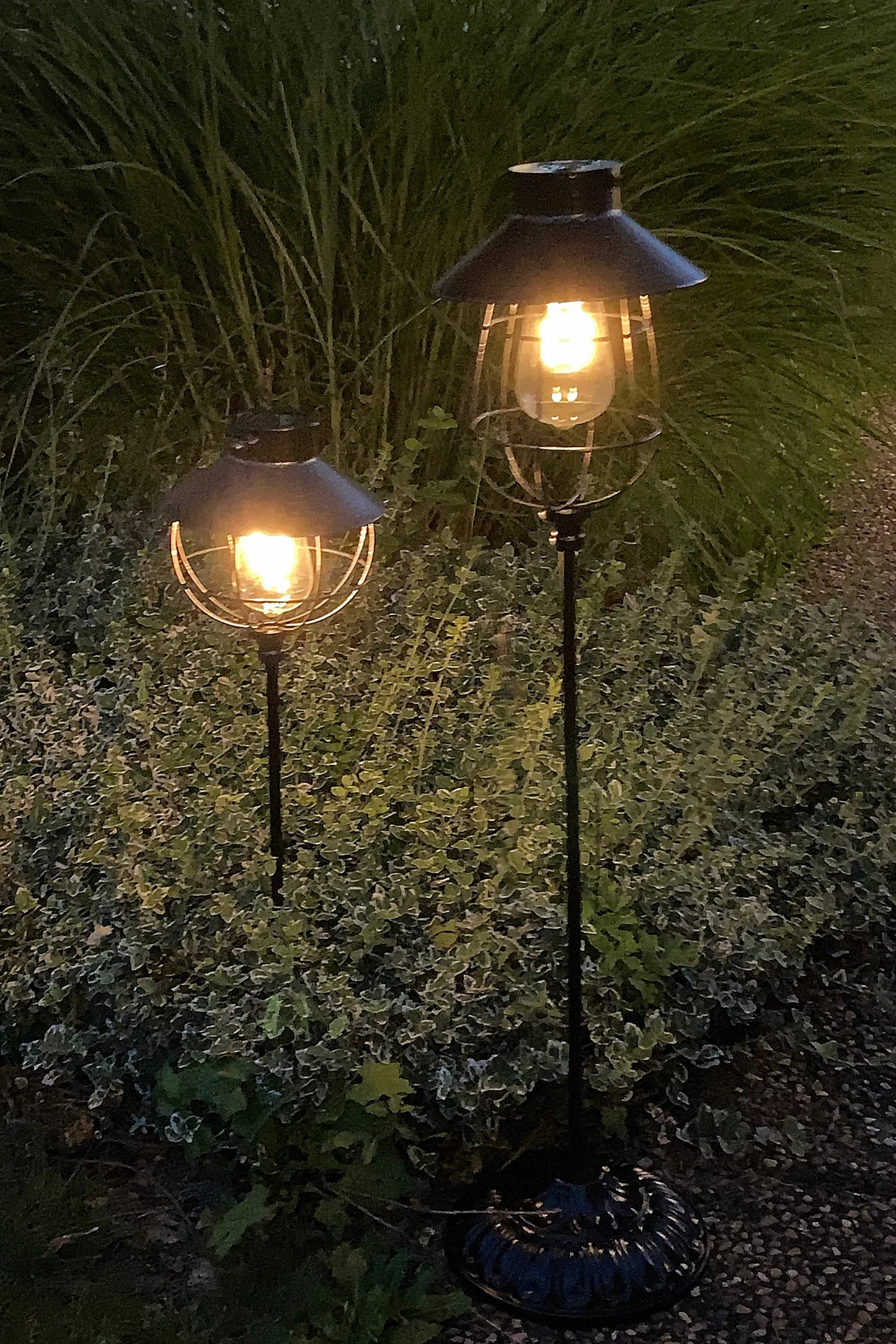 Trädgårdsbelysning Golvlampa Solcell Led Fot Svart Ant. 22x74cm