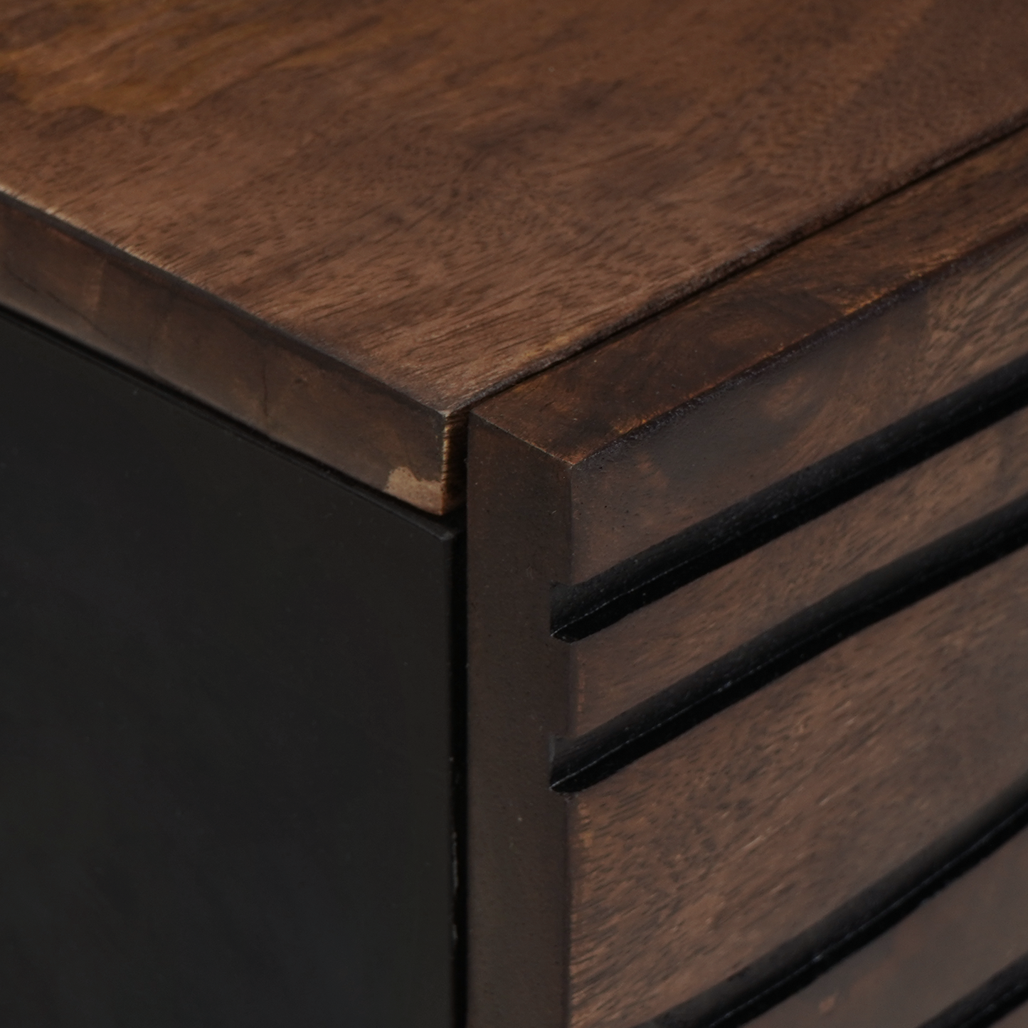 Soffbord Trä 100x54x40 cm, massivt och gediget trä.