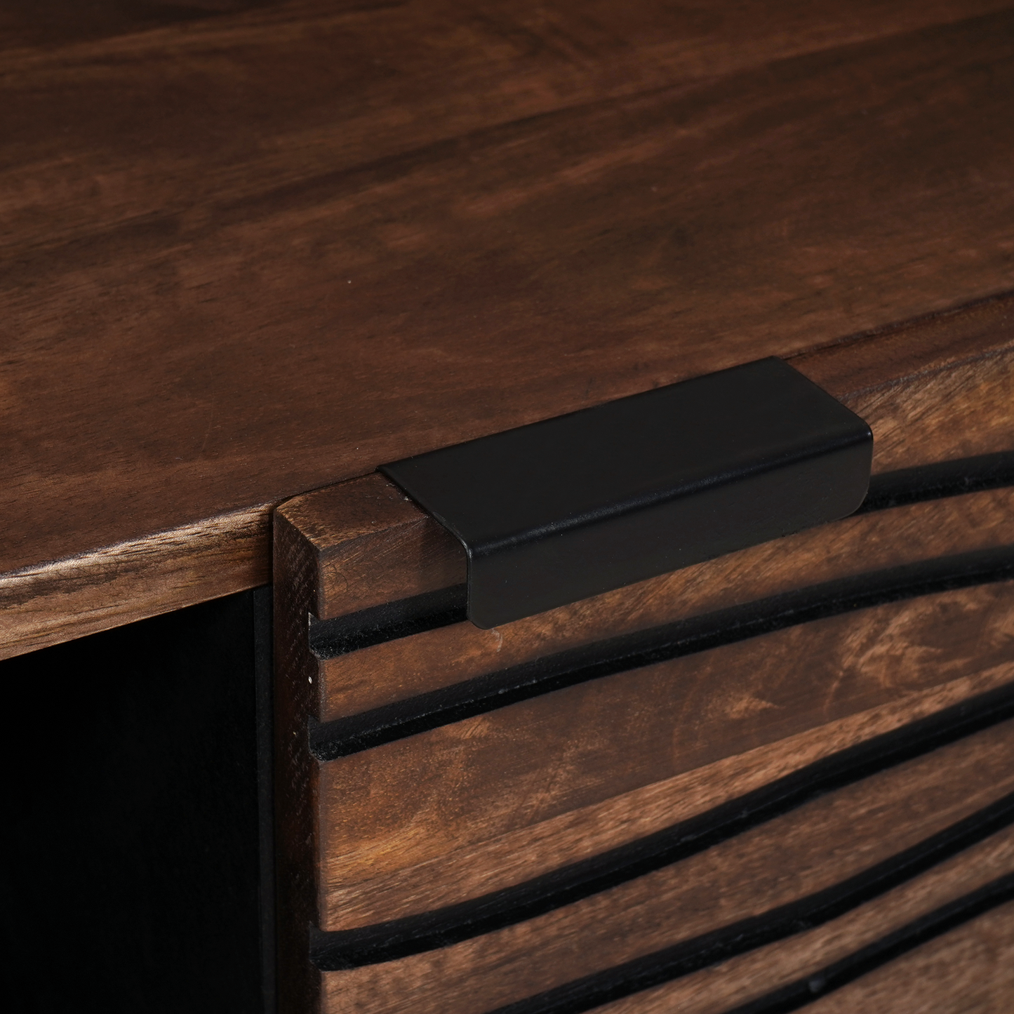 Soffbord Trä 100x54x40 cm, massivt och gediget trä.